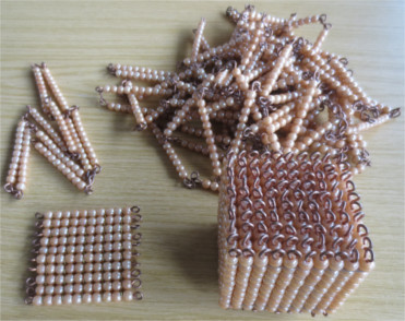 goldenes Perlenmaterial